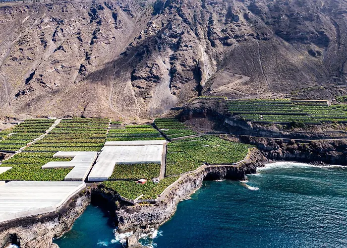 Casa El Banco by Rural La Palma
